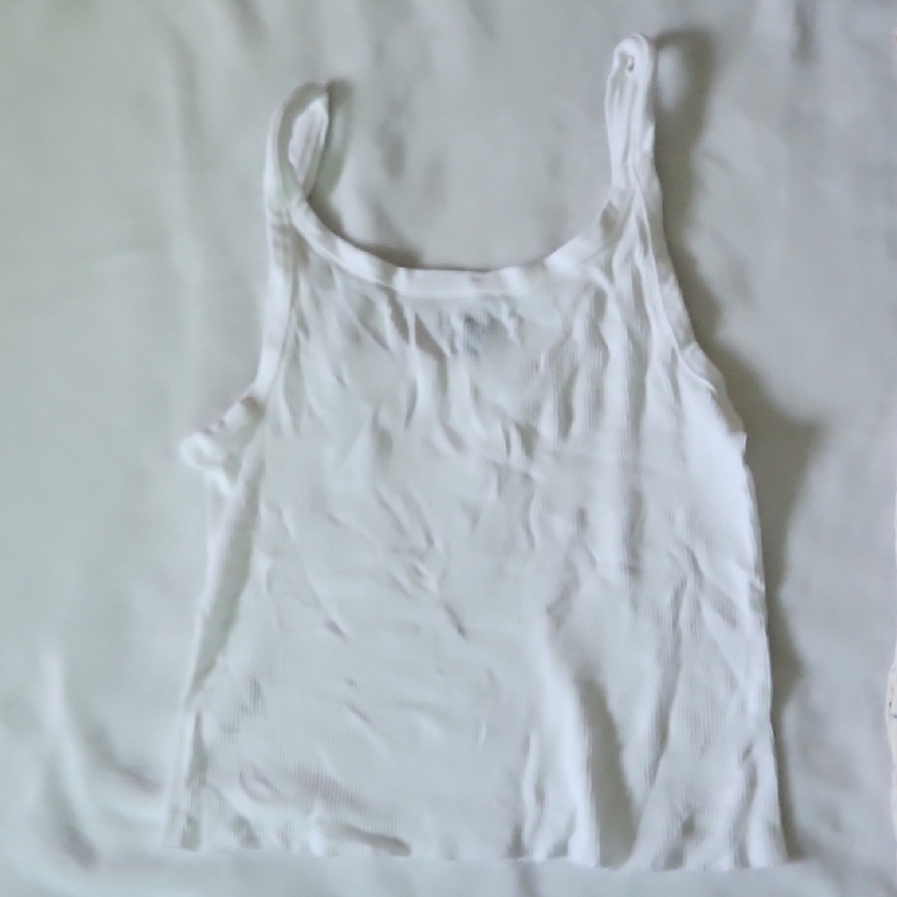 Brandy Melville White Fitted Crop Camisole - One Size - Picture 7 of 7